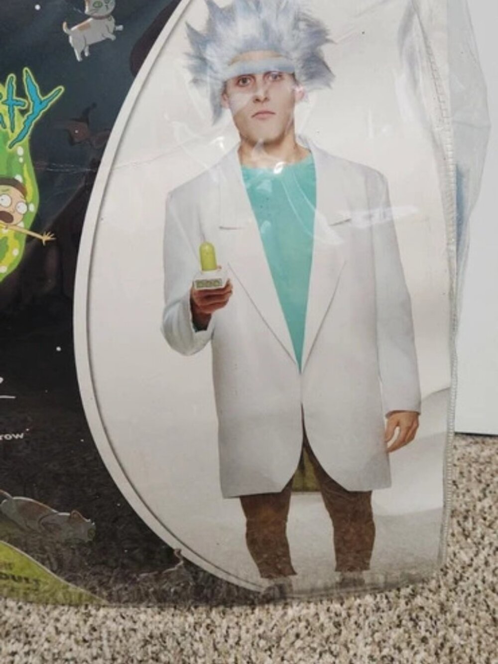 Rick Sanchez costume from Rick and Morty by Spirit Halloween - Picture 3 of 13